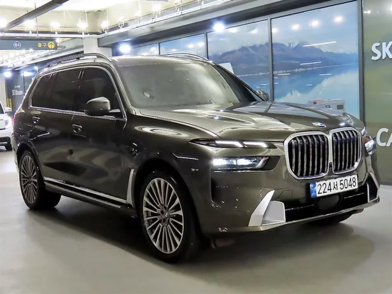 BMW X7