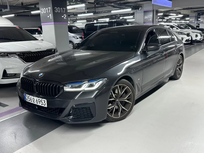BMW 5-Series