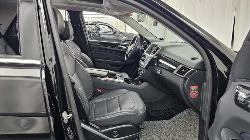 Mercedes-Benz M-class