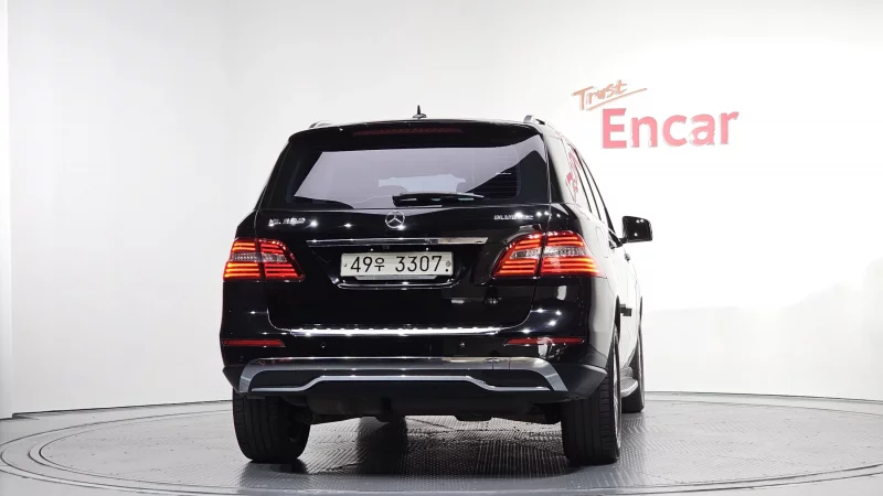 Mercedes-Benz M-class