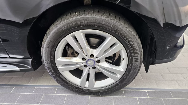 Mercedes-Benz M-class