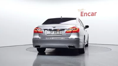Hyundai Genesis