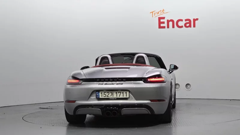 Porsche 718