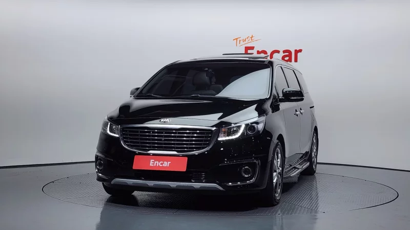 Kia Carnival