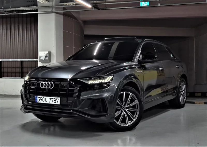 Audi Q8