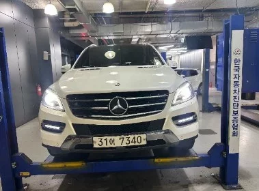 Mercedes-Benz M-class