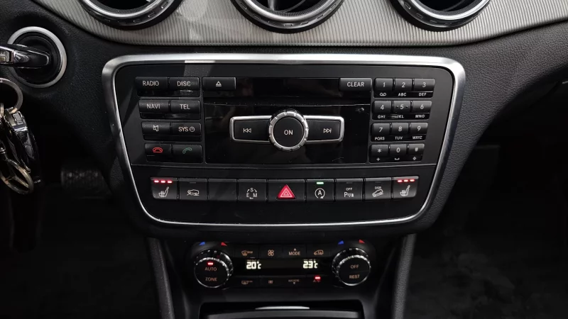 Mercedes-Benz GLA-Class