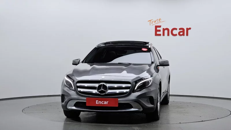 Mercedes-Benz GLA-Class