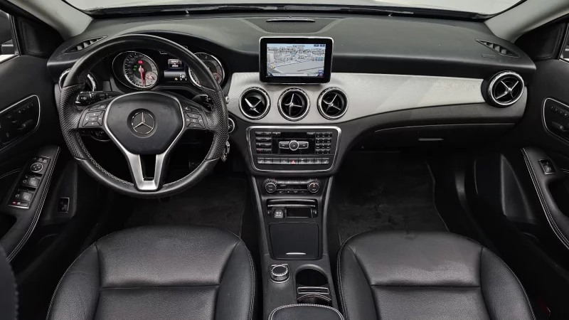 Mercedes-Benz GLA-Class