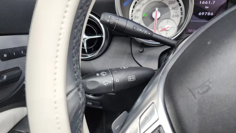 Mercedes-Benz SLK-Class