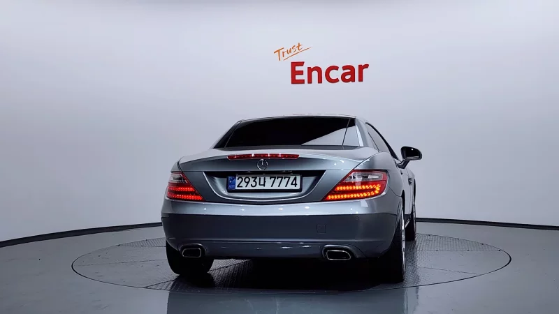 Mercedes-Benz SLK-Class