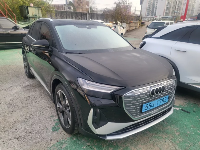 Audi Q4 e-tron