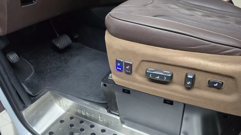 Mercedes-Benz V-Class