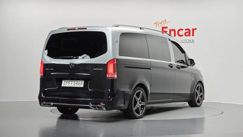 Mercedes-Benz V-Class