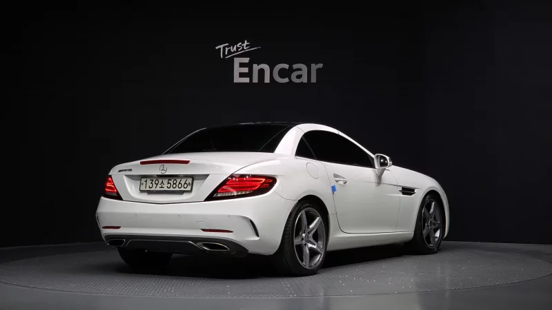 Mercedes-Benz SLC-Class