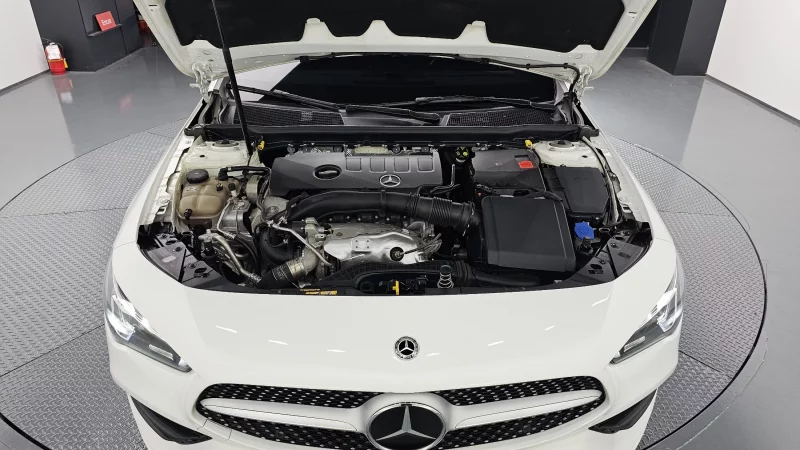 Mercedes-Benz CLA-Class