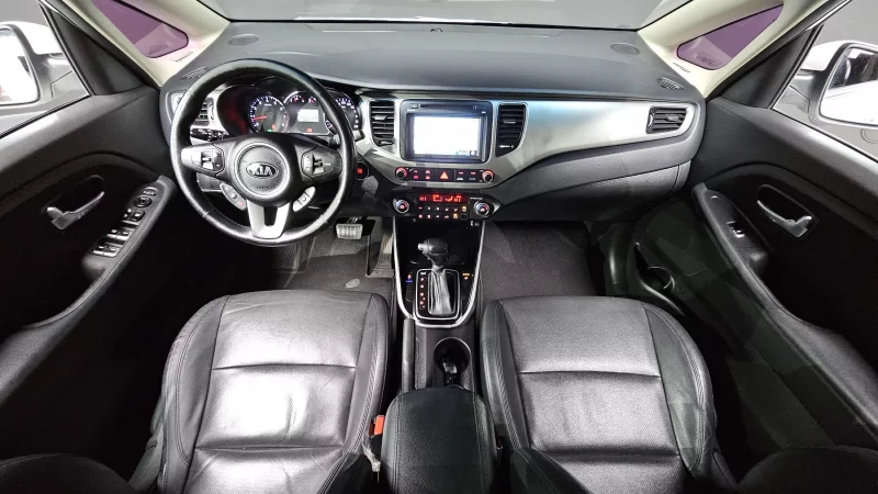 Kia Carens