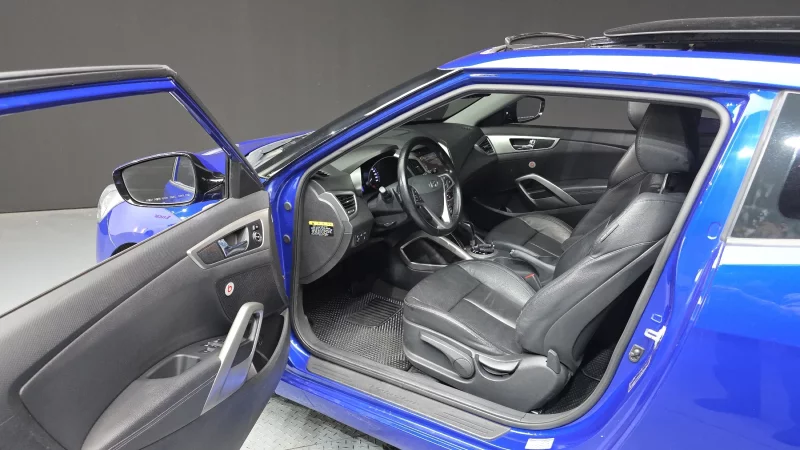 Hyundai Veloster