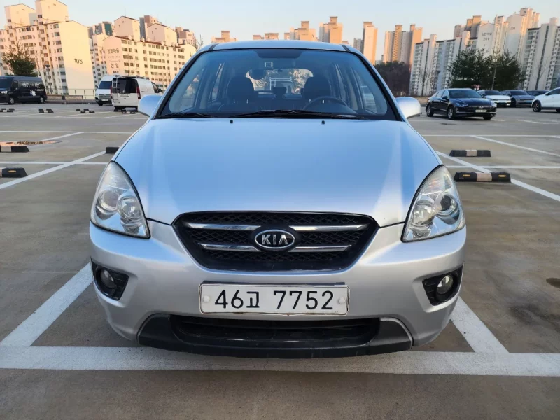 Kia Carens