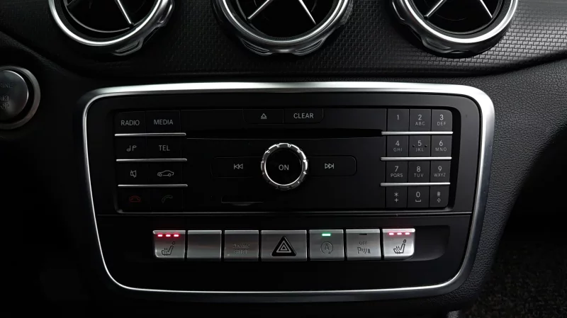 Mercedes-Benz GLA-Class