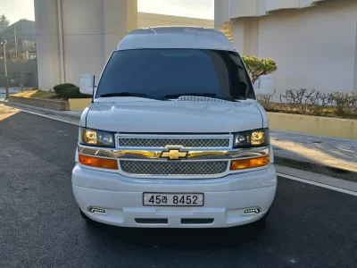 Chevrolet Express Van