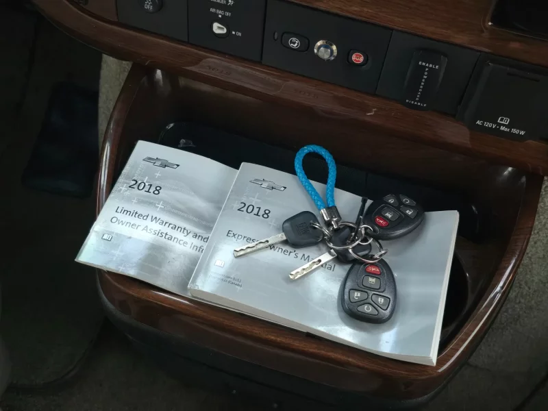 Chevrolet Express Van