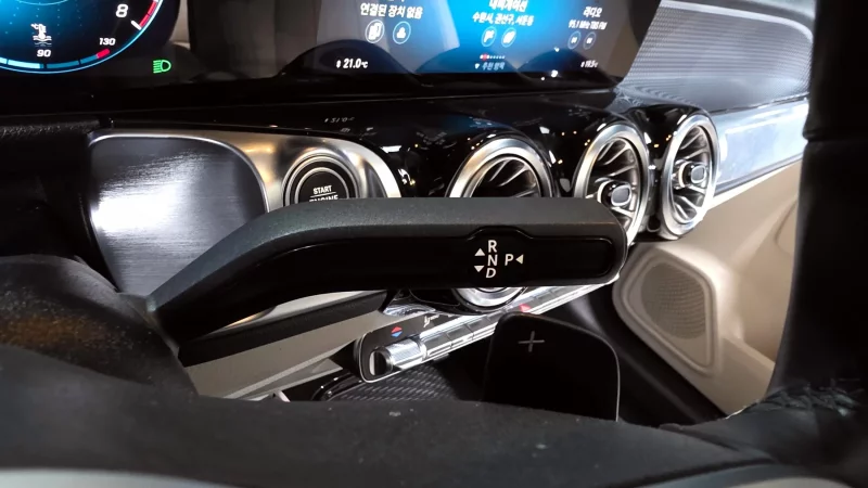 Mercedes-Benz GLB-Class