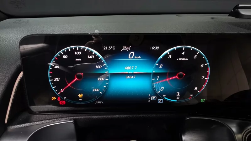 Mercedes-Benz GLB-Class