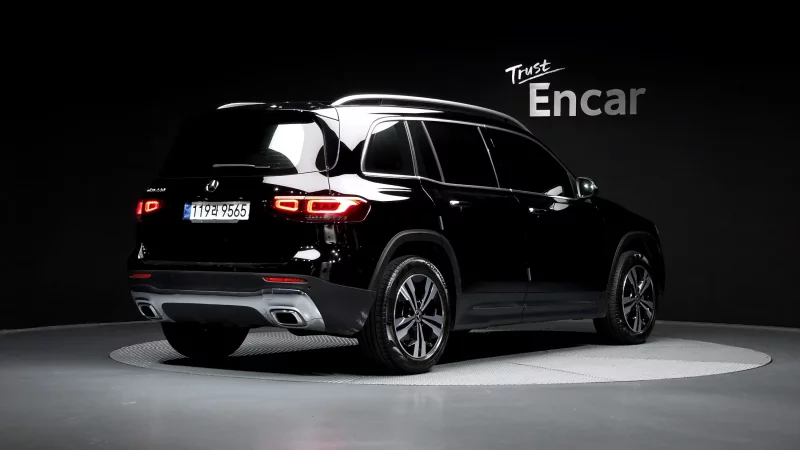 Mercedes-Benz GLB-Class