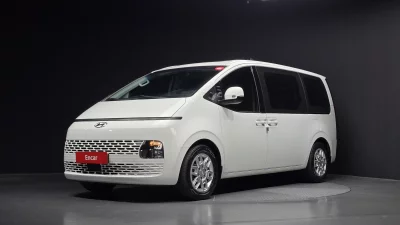 Hyundai Staria