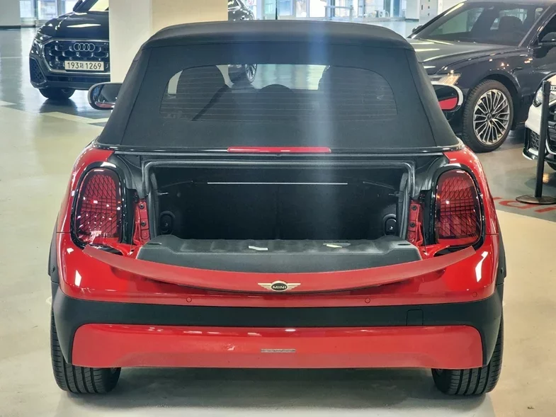 MINI Cooper Convertible