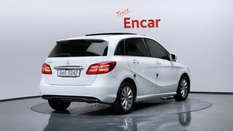 Mercedes-Benz B-Class