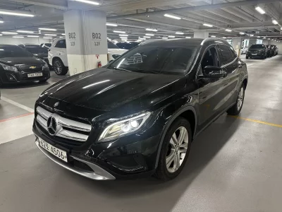 Mercedes-Benz GLA-Class