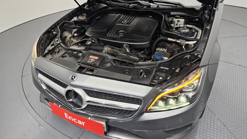 Mercedes-Benz CLS-Class