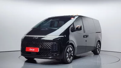 Hyundai Staria