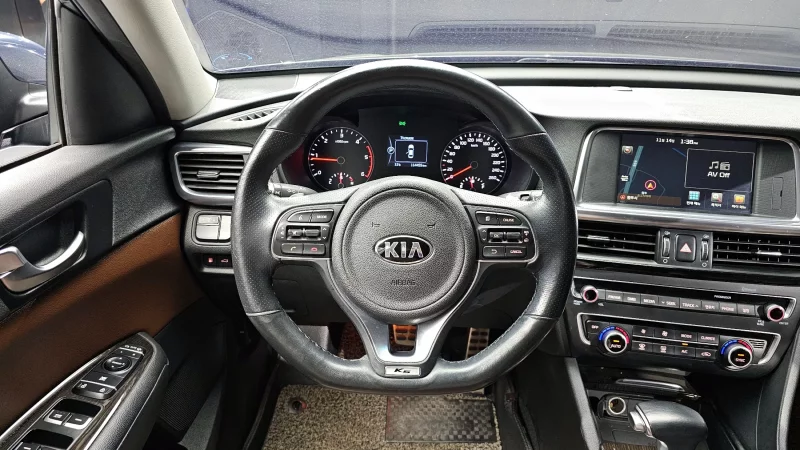 Kia K5