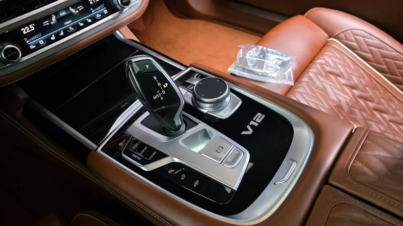 BMW 7-Series