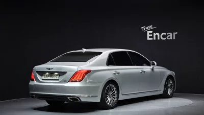 Genesis EQ900