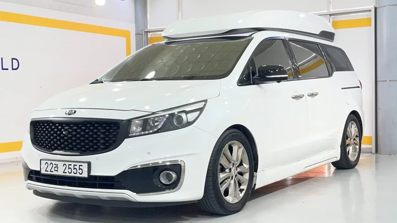 Kia Carnival