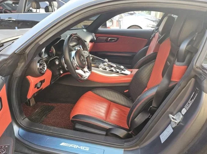 Mercedes-Benz AMG GT