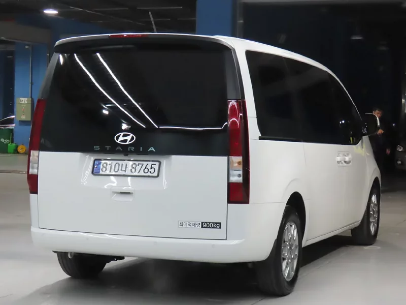 Hyundai Staria