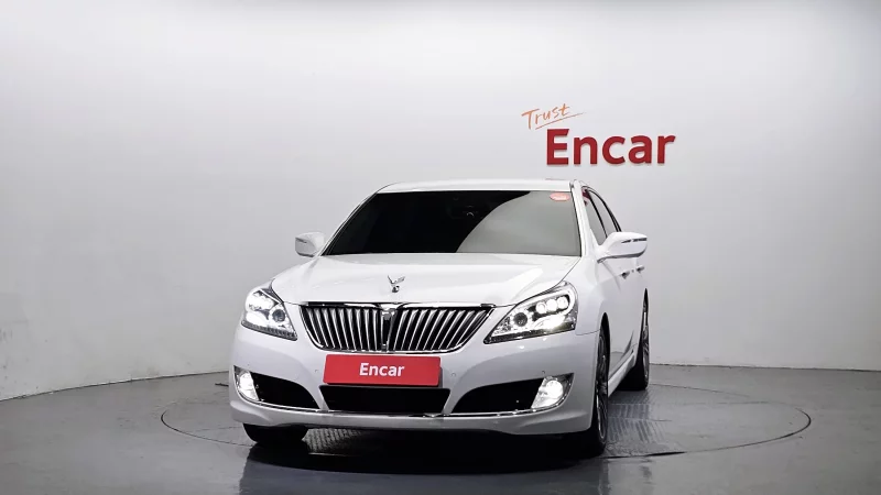 Hyundai Equus