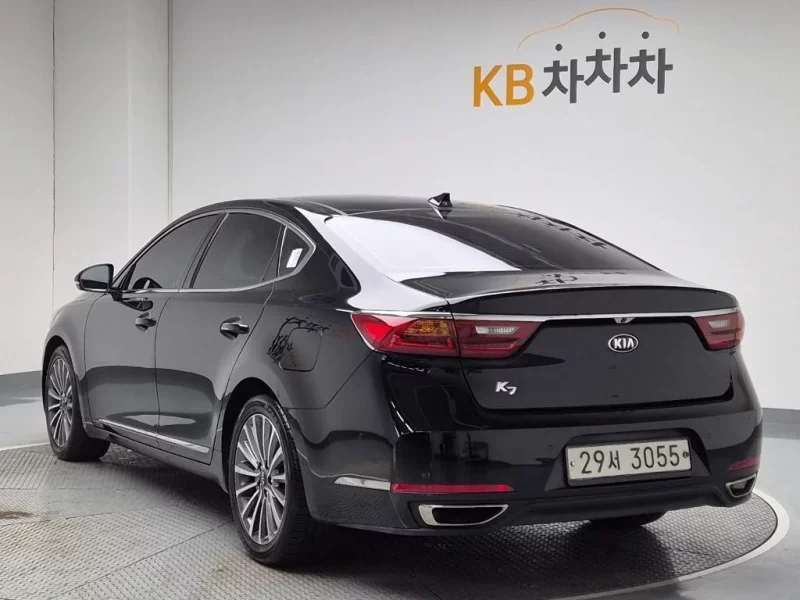 Kia K7