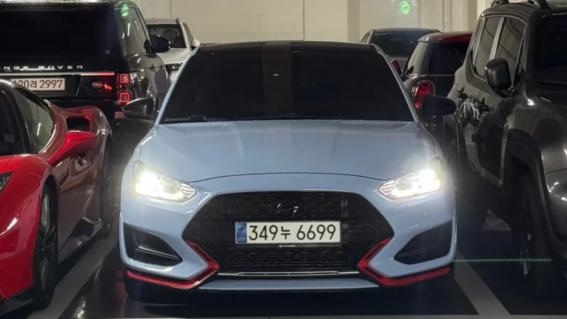 Hyundai Veloster