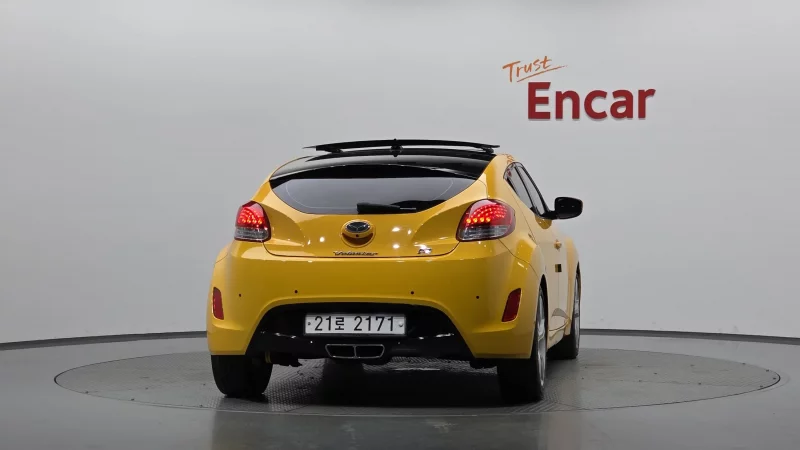 Hyundai Veloster