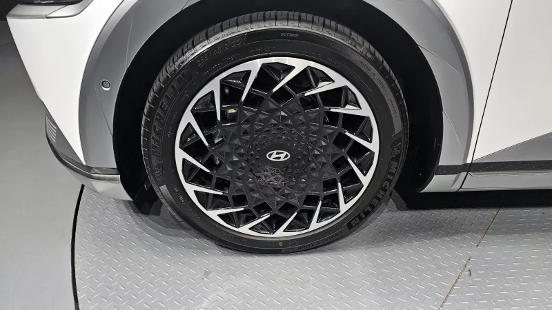 Hyundai Ioniq5