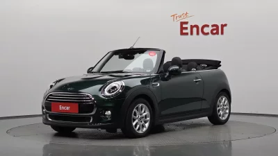 MINI Cooper Convertible