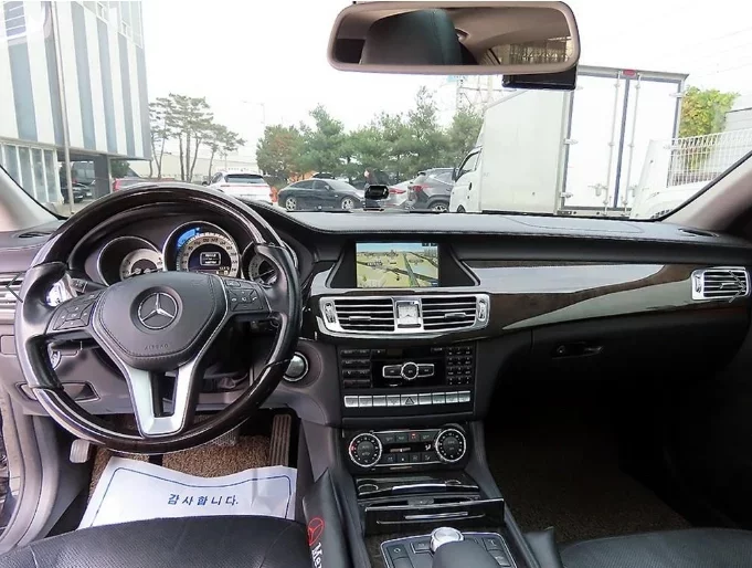 Mercedes-Benz CLS-Class