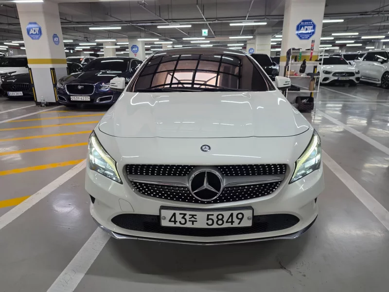 Mercedes-Benz CLA-Class