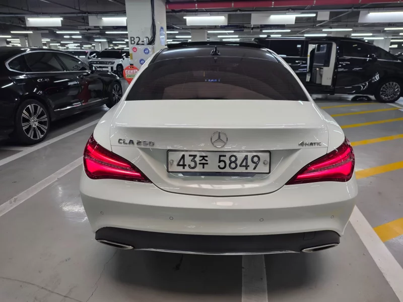 Mercedes-Benz CLA-Class